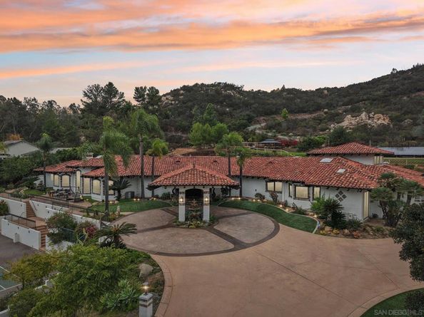 13371 Summit Cir, Poway CA 92064