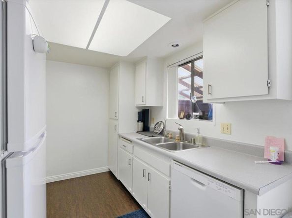 2139 Via Esmarca, Oceanside CA 92054