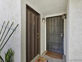2139 Via Esmarca, Oceanside CA 92054