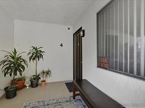 2139 Via Esmarca, Oceanside CA 92054