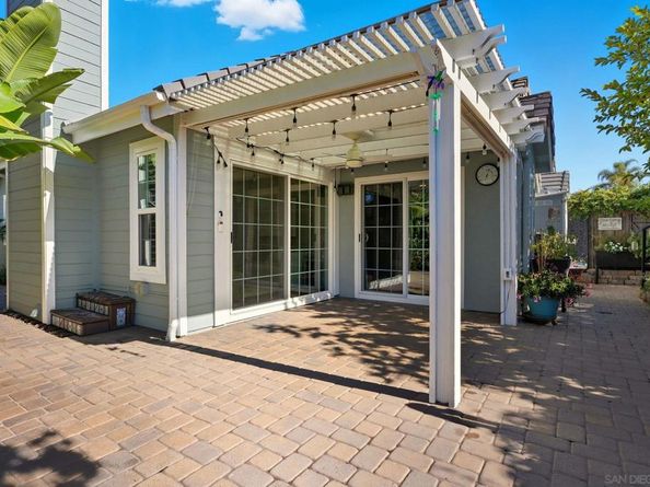 10462 Rancho Carmel Dr, San Diego CA 92128