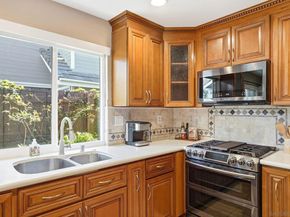 10462 Rancho Carmel Dr, San Diego CA 92128