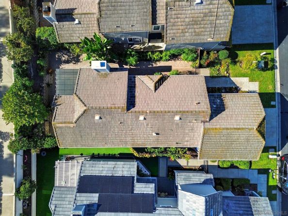 10462 Rancho Carmel Dr, San Diego CA 92128