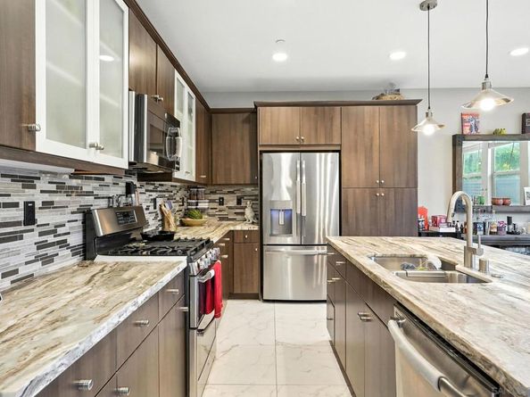 1035 Sea Glass Way, San Diego CA 92154