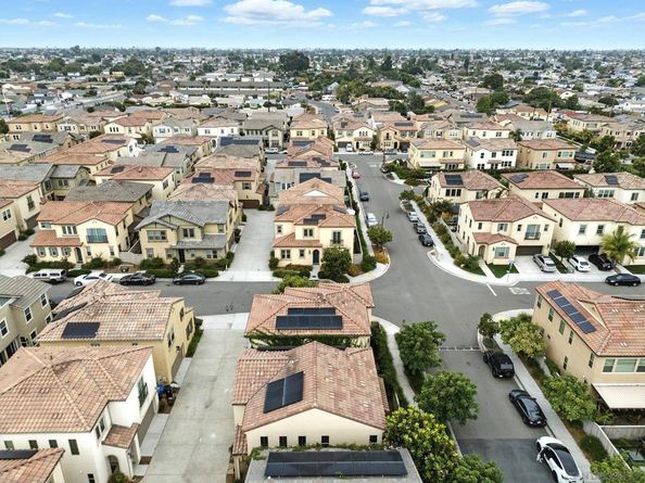 1035 Sea Glass Way, San Diego CA 92154