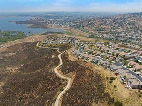 10145 Challenger Ct, Spring Valley CA 91978