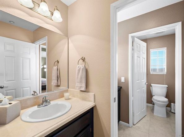 10145 Challenger Ct, Spring Valley CA 91978