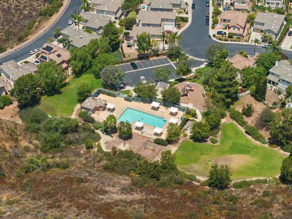 10145 Challenger Ct, Spring Valley CA 91978