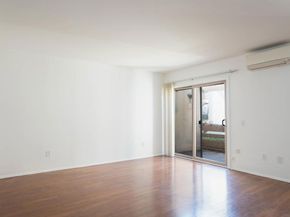 3942 Valeta St 256, San Diego CA 92110