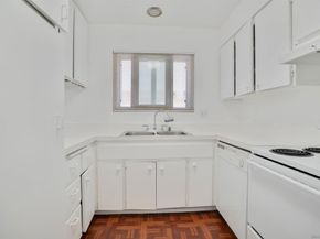 3942 Valeta St 256, San Diego CA 92110