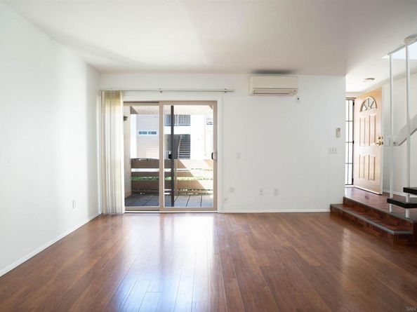 3942 Valeta St 256, San Diego CA 92110