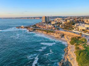 935 Genter St 306, La Jolla CA 92037