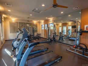 1883 Aquamarine Ct 7, Chula Vista CA 91913