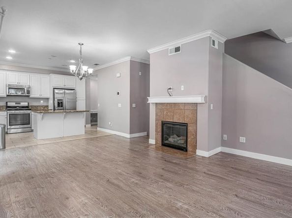 1883 Aquamarine Ct 7, Chula Vista CA 91913