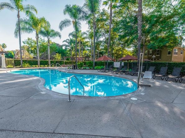 1883 Aquamarine Ct 7, Chula Vista CA 91913