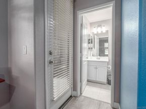 1883 Aquamarine Ct 7, Chula Vista CA 91913