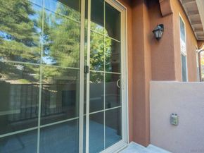 1883 Aquamarine Ct 7, Chula Vista CA 91913