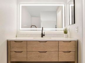 3275 Caminito Eastbluff 203, La Jolla CA 92037