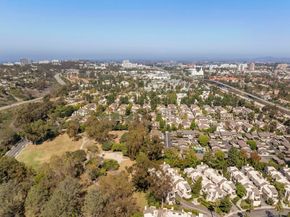 3275 Caminito Eastbluff 203, La Jolla CA 92037