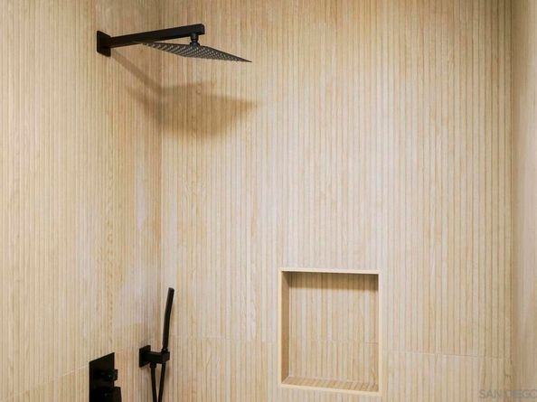 3275 Caminito Eastbluff 203, La Jolla CA 92037