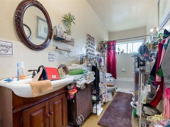 811 S 32nd St, San Diego CA 92113