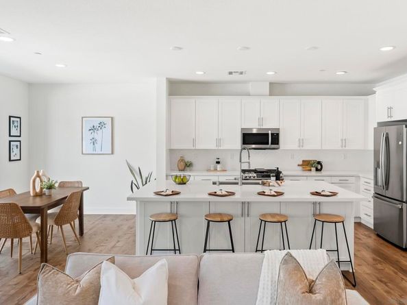 3304 Telaga Rd, Carlsbad CA 92010