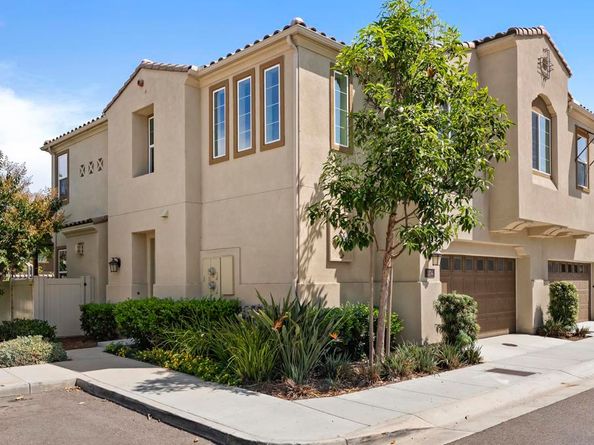 3304 Telaga Rd, Carlsbad CA 92010