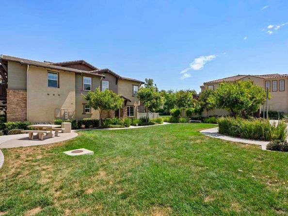 3304 Telaga Rd, Carlsbad CA 92010