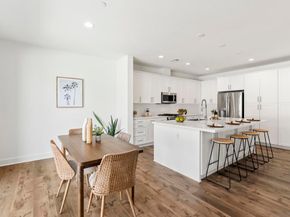 3304 Telaga Rd, Carlsbad CA 92010