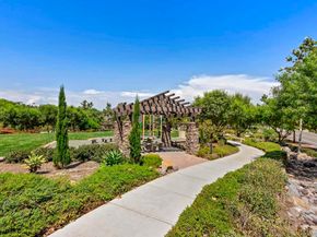 3304 Telaga Rd, Carlsbad CA 92010