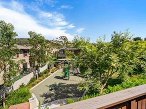 3304 Telaga Rd, Carlsbad CA 92010