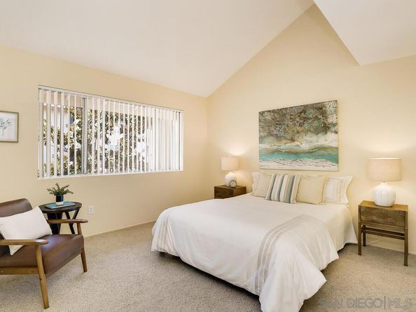 5507 Caminito Roberto, San Diego CA 92111