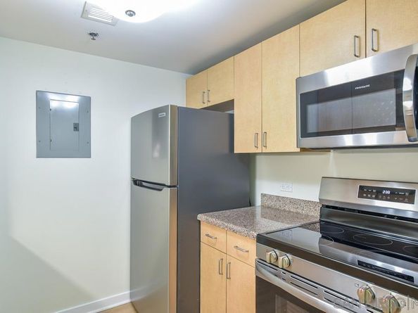 425 W Beech Street 408, San Diego CA 92101