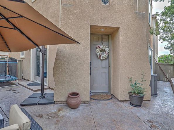 1526 Caminito Sicilia, Chula Vista CA 91915