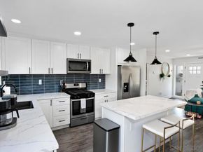 3109 Hawk, San Diego CA 92103