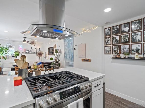 3109 Hawk, San Diego CA 92103