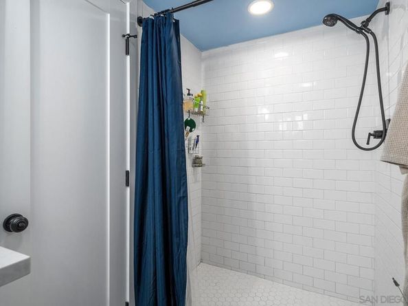 3109 Hawk, San Diego CA 92103