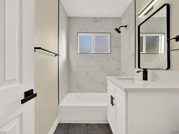 2151 54th, San Diego CA 92105