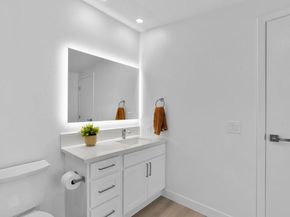 4909 Pacifica Dr, San Diego CA 92109