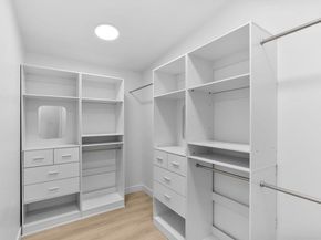 4909 Pacifica Dr, San Diego CA 92109