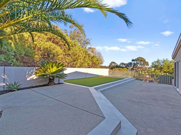 4909 Pacifica Dr, San Diego CA 92109