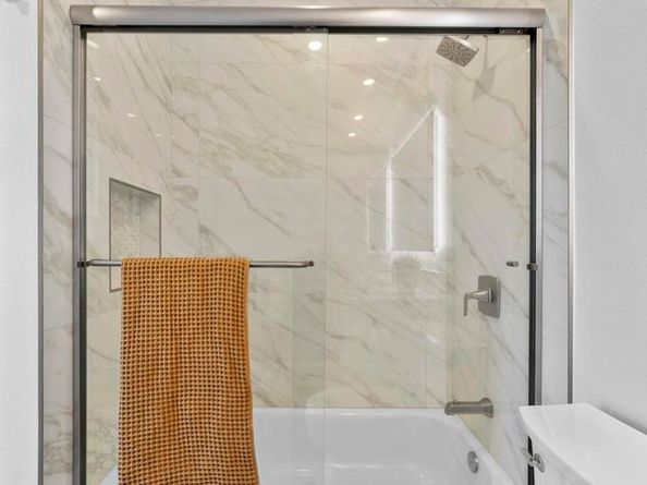 4909 Pacifica Dr, San Diego CA 92109