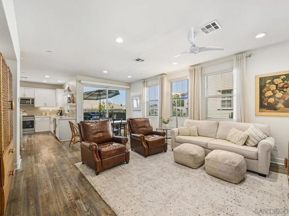 4346 Nautilus Way 6, Oceanside CA 92056