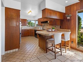 5504 Rutgers Road, La Jolla CA 92037