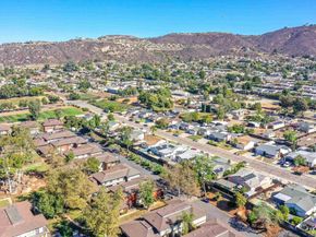 1652 Summertime Dr, El Cajon CA 92021