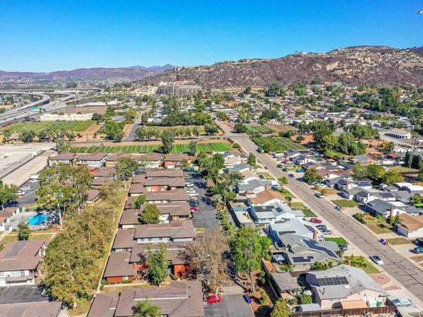 1652 Summertime Dr, El Cajon CA 92021