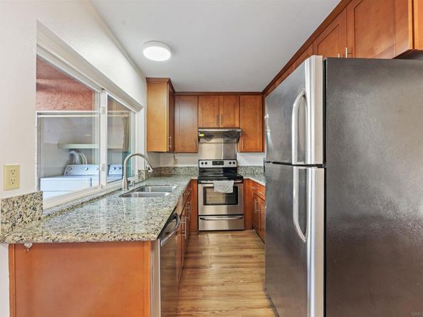 1652 Summertime Dr, El Cajon CA 92021