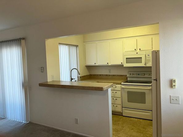 1361 Caminito Gabaldon D, San Diego CA 92108