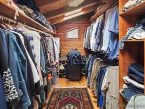 936 Cornish Dr, San Diego CA 92107