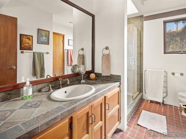 936 Cornish Dr, San Diego CA 92107